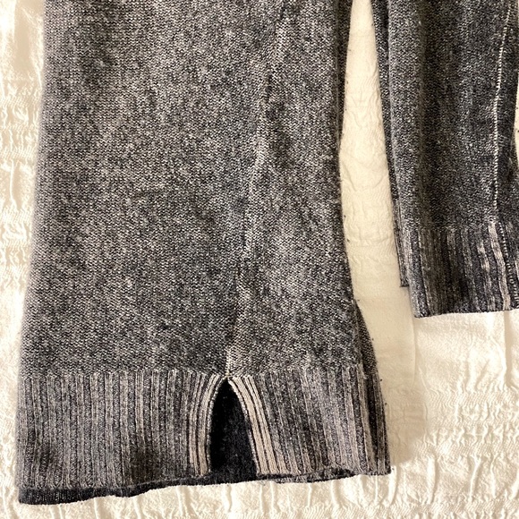 Line. V-neck sweater. Ultra cozy. Barely worn. - Picture 3 of 3